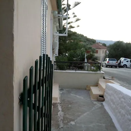Tatsis House *